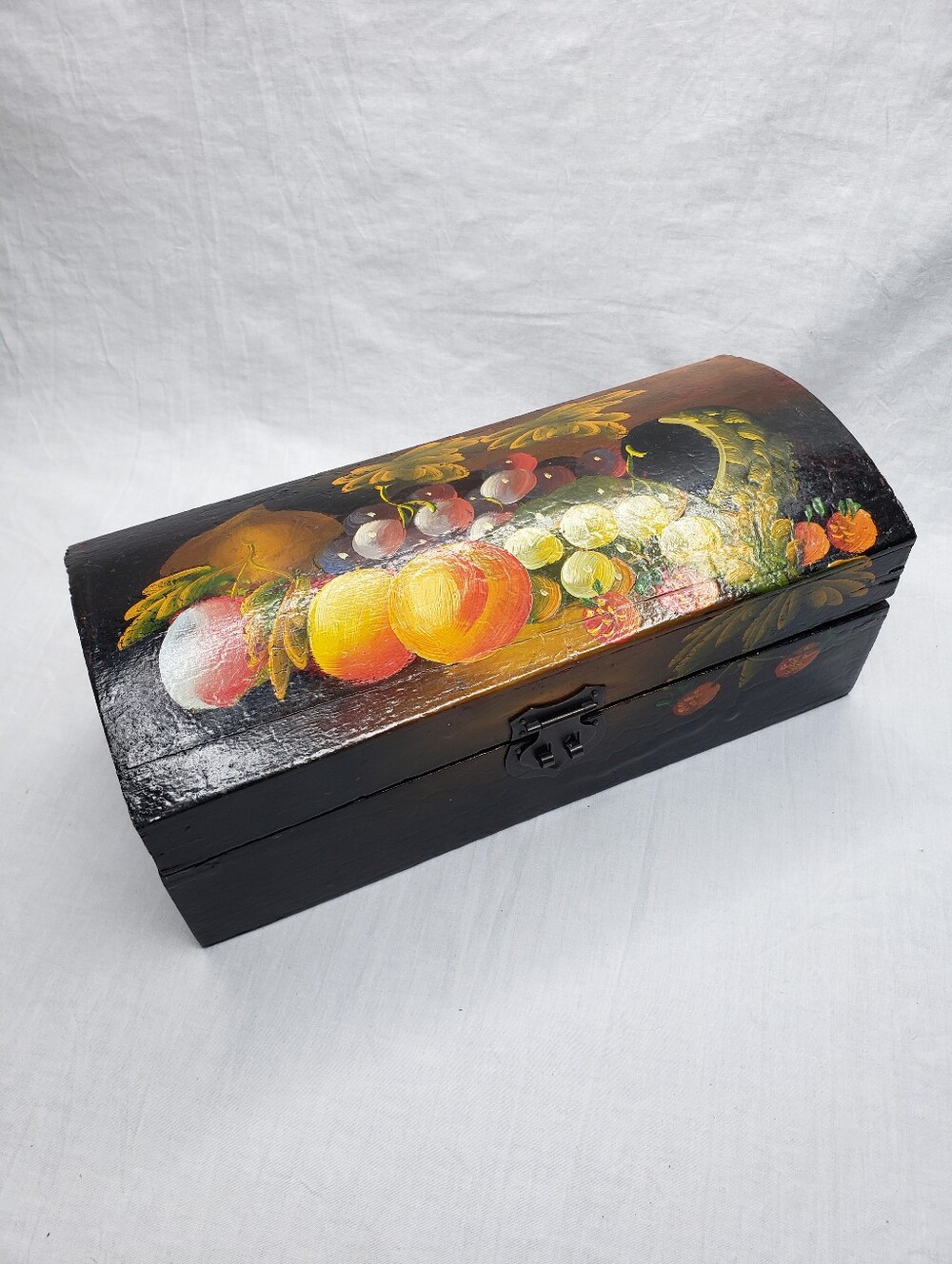 Handpainted Hinged Box Fruits